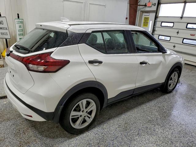 Nissan Kicks S Image 10