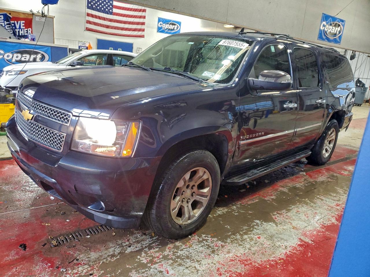 Chevrolet Suburban K1500 Ltz Image 1