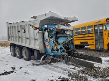  Salvage Peterbilt 357