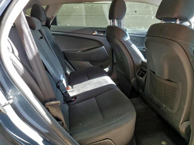 Hyundai TUCSON Limited Image 12