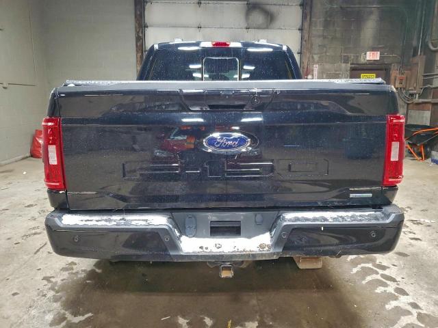 Ford F-150 Supercrew Image 8