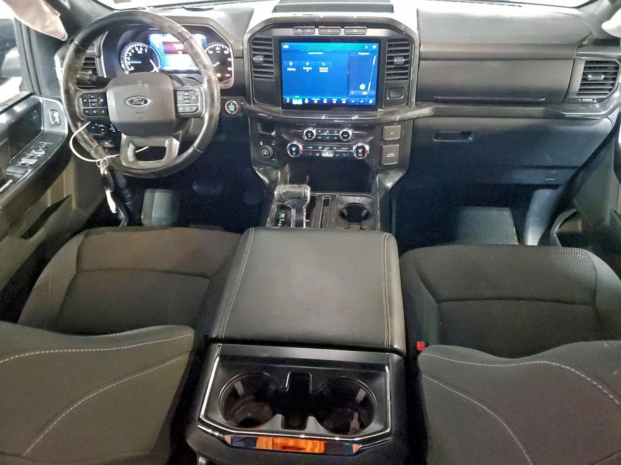 Ford F-150 Supercrew Image 3