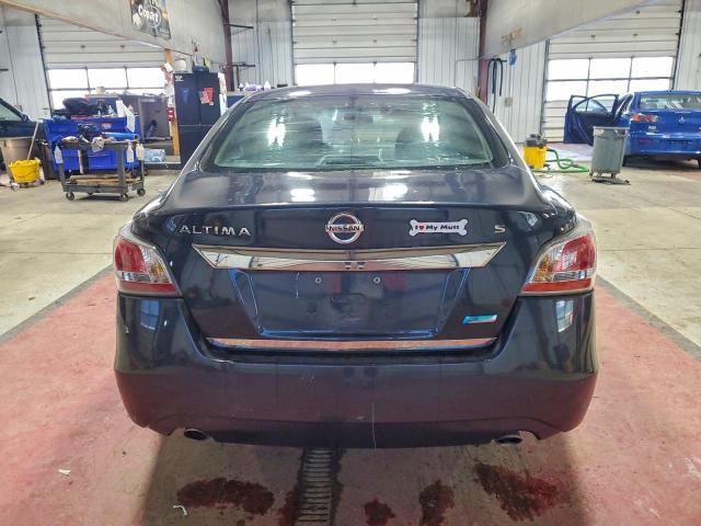 Nissan Altima 2.5 Image 3