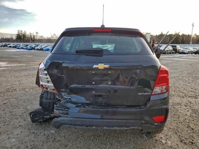 Chevrolet Trax Ls Image 2