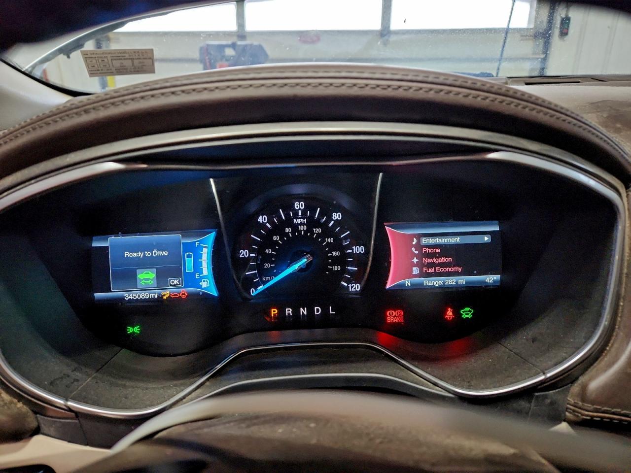 Ford Fusion Titanium Hev Image 4