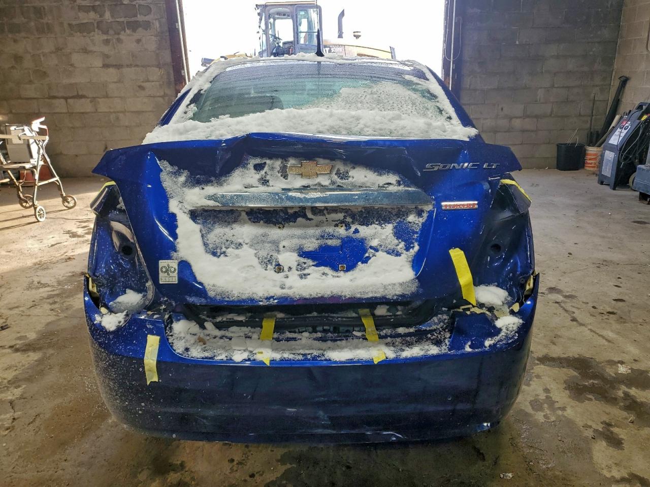 Chevrolet Sonic Lt Image 3