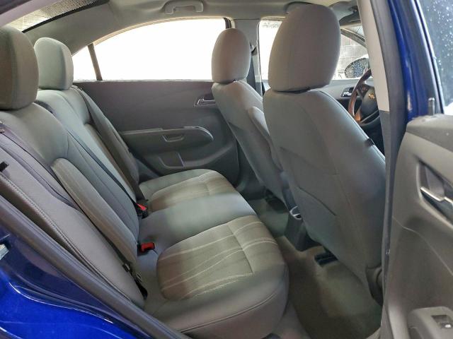 Chevrolet Sonic Lt Image 12