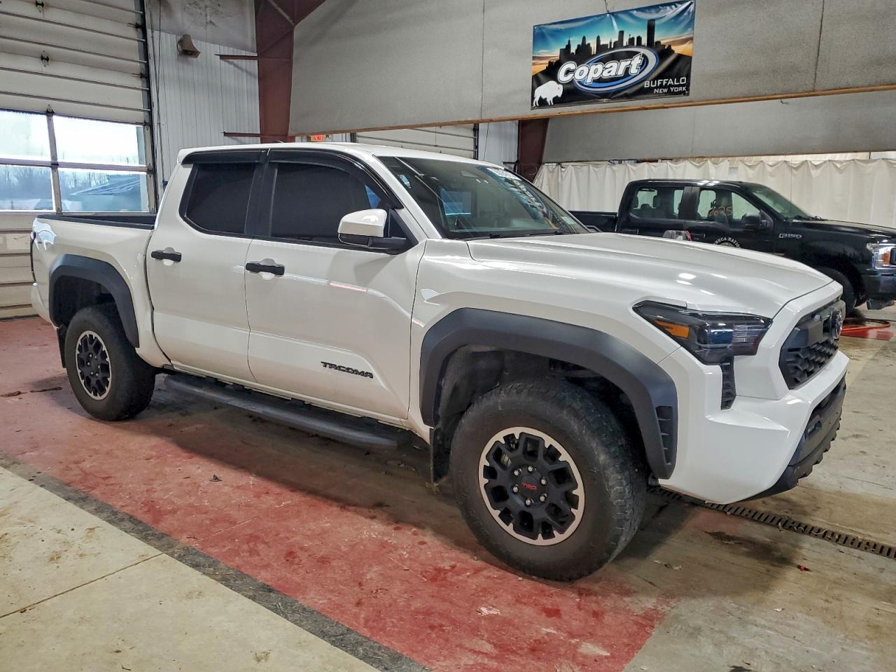 Toyota Tacoma Double Cab Image 6