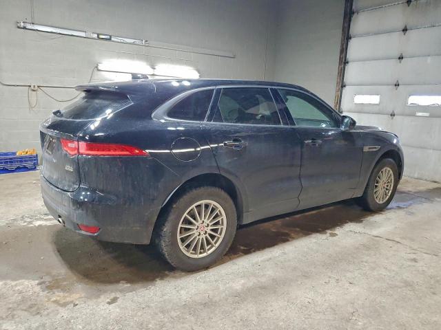 Jaguar F-PACE Image 10