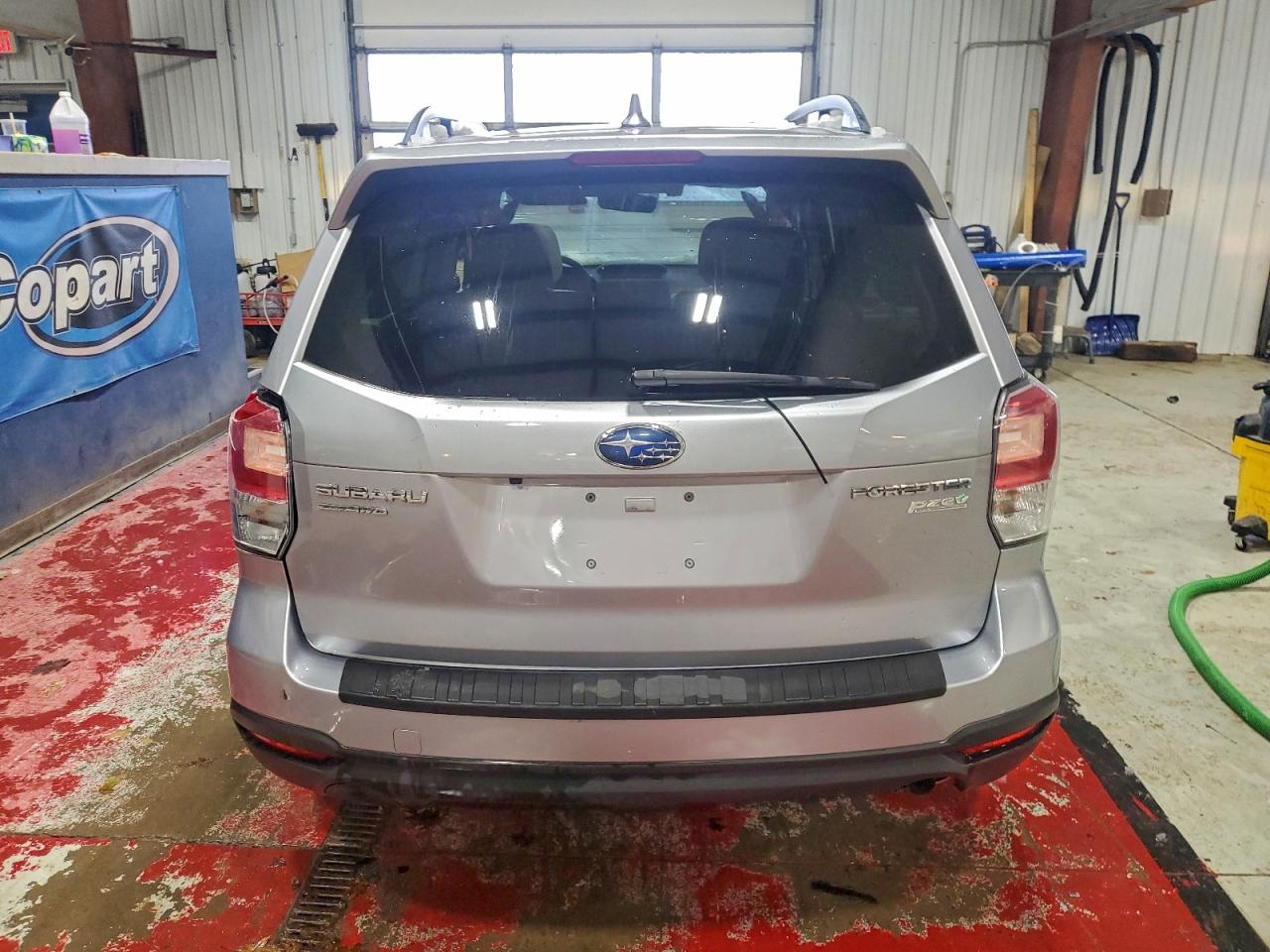 Subaru Forester 2.5i Premium Image 10