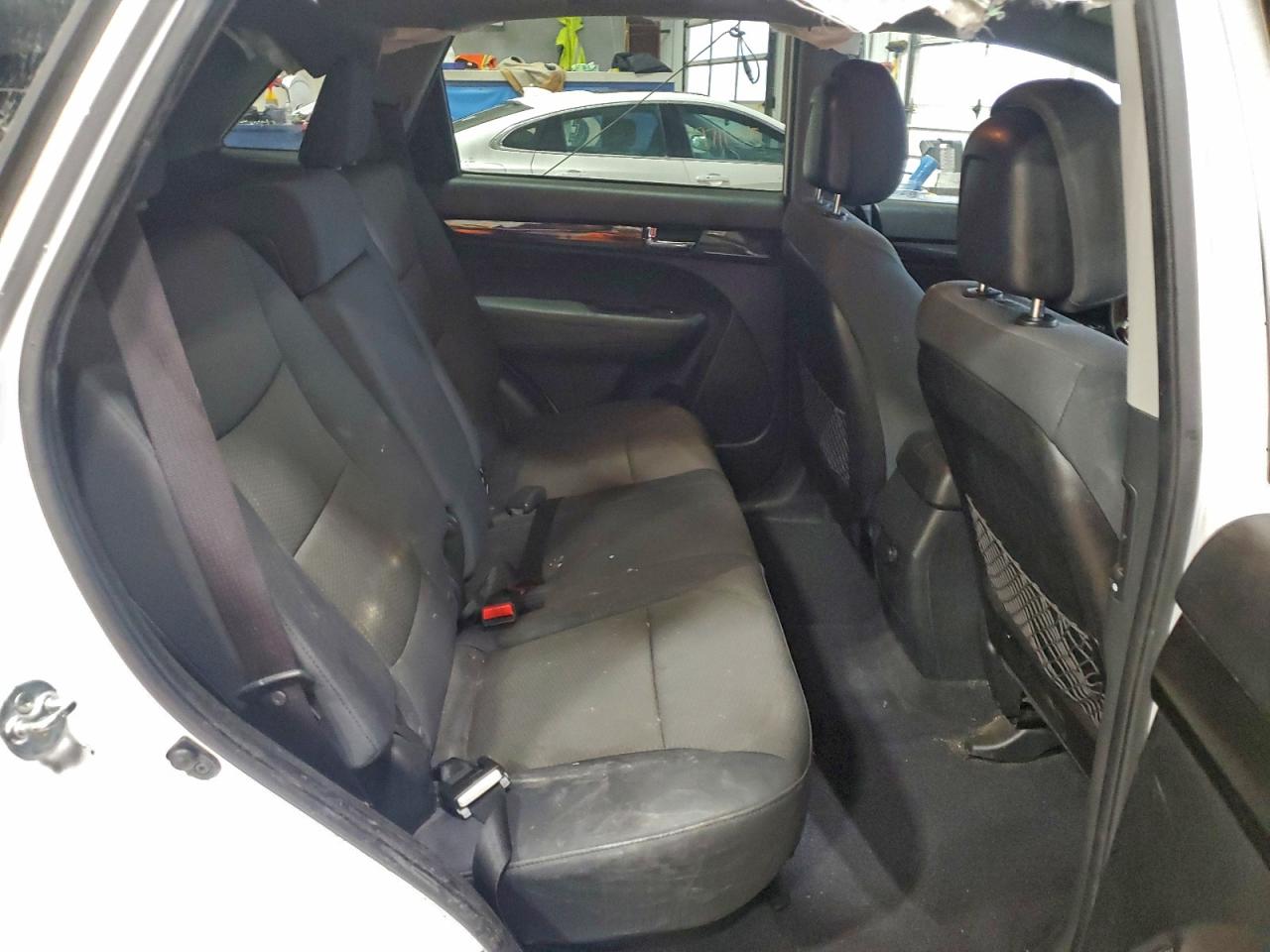 Kia Sorento Lx Image 4