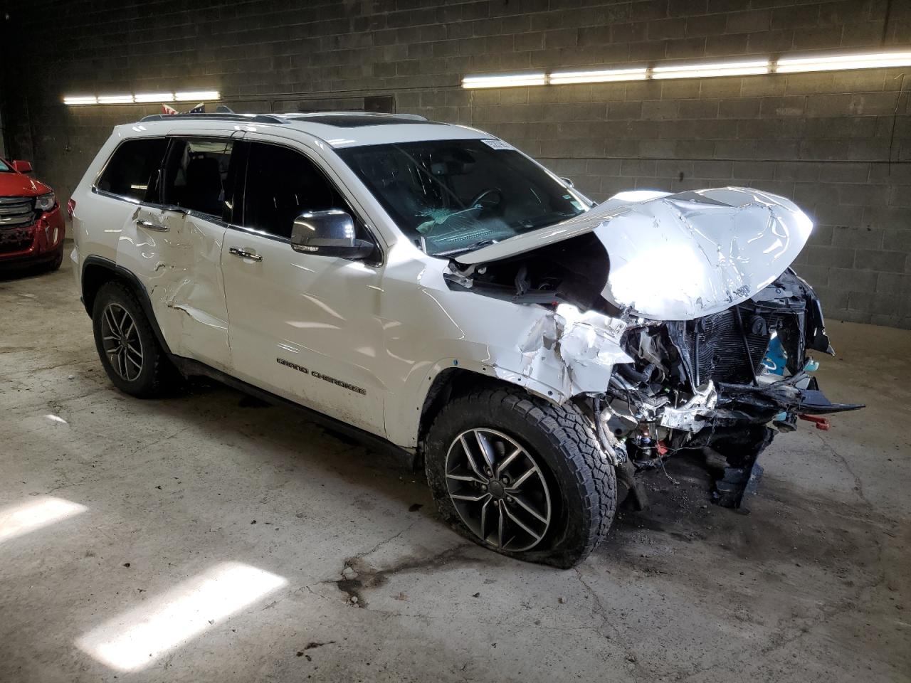 Jeep Grand Cherokee Limited Image 13