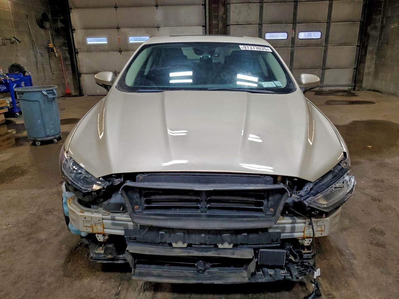 Ford Fusion Se Image 4